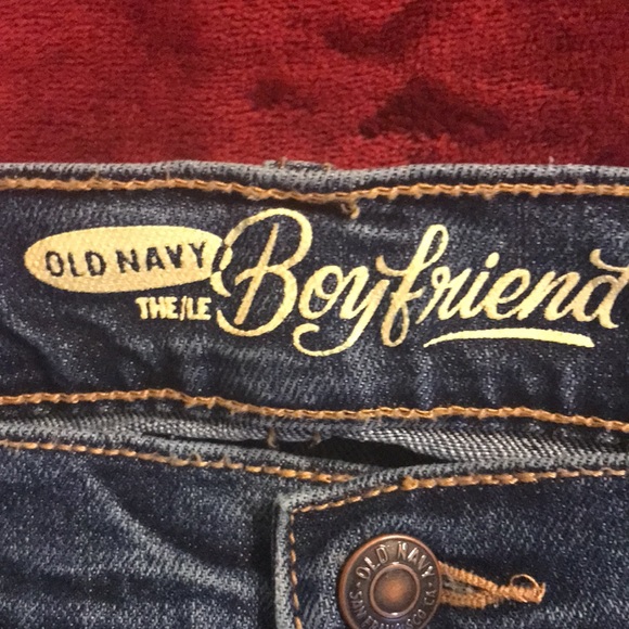 Old Navy Boyfriend fit Jeans - great condition! - Picture 3 of 5